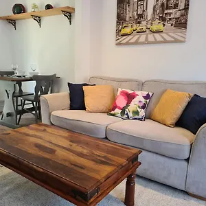 Apartment Cosy For Work Or Leisure, Rd&e 20min Walk, Easy Access To City Centre United Kingdom